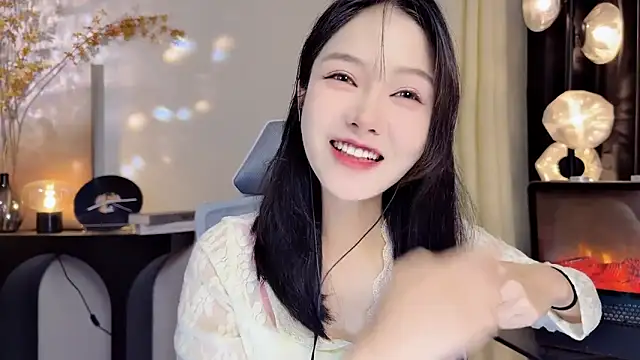 xiaodaibabyy online show from February 2025 02:12:02 PM