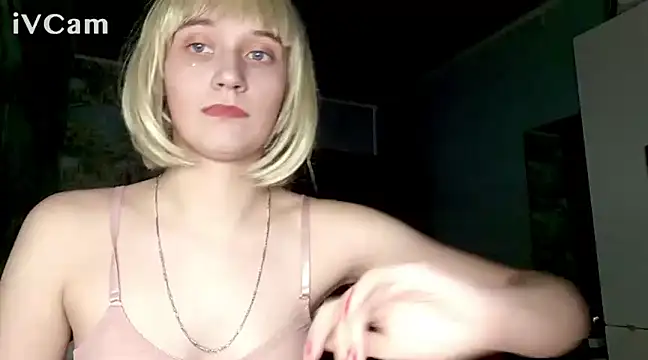 -LauraGold- online show from December 2024 03:14:01 PM