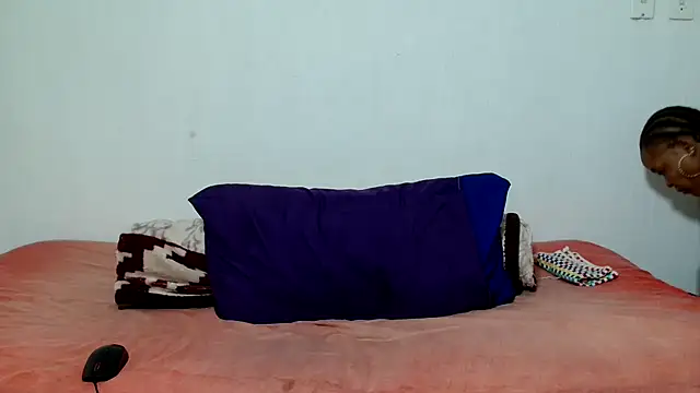 Snapshot of Feathergal69_ chatting on May 2026 10:37:01 PM Feathergal69 online show from May 2026 10:37:01 PM