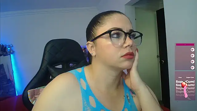 Madame Shein  online show from December 2024 10:19:01 PM