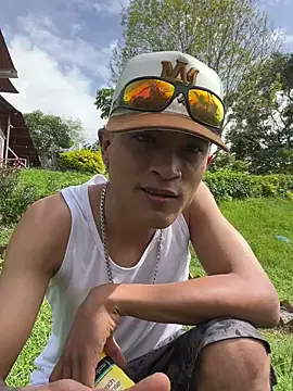 Edward Milleer online show from December 2024 07:22:02 PM