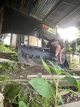 Jestebanano online show from March 2026 12:30:02 PM