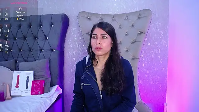 Melodi Roux online show from March 2026 12:53:01 PM