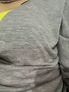 Lina-lolo online show from December 2024 07:56:01 PM