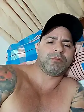 Snapshot of Marciogrei chatting on December 2024 07:52:02 PM Marciogrei online show from December 2024 07:52:02 PM