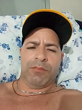 Snapshot of Marciogrei chatting on December 2024 11:21:01 PM Marciogrei online show from December 2024 11:21:01 PM