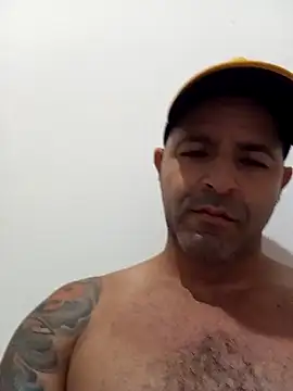 Snapshot of Marciogrei chatting on January 2025 08:15:02 PM Marciogrei online show from January 2025 08:15:02 PM