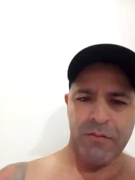 Snapshot of Marciogrei chatting on February 2025 08:22:01 PM Marciogrei online show from February 2025 08:22:01 PM