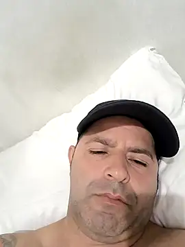 Snapshot of Marciogrei chatting on October 2025 12:28:01 PM Marciogrei online show from October 2025 12:28:01 PM