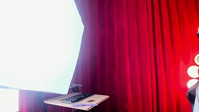 HakuRukushka online show from February 2025 02:44:01 PM