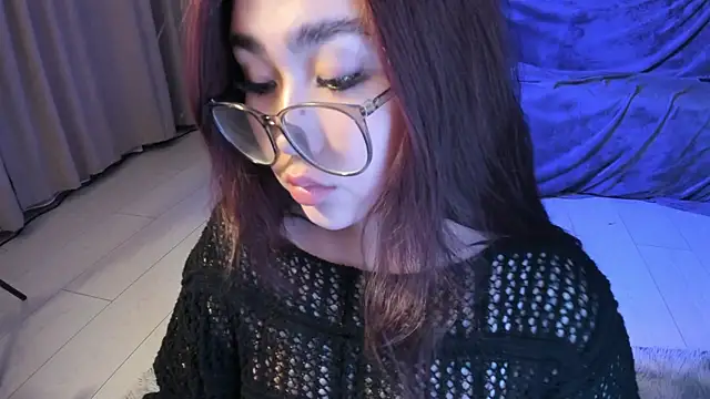 Snapshot of Yuriko_May chatting on January 2025 03:40:01 PM Yuriko May online show from January 2025 03:40:01 PM