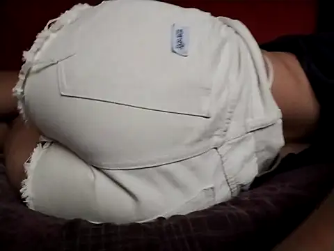 Cloeegoth online show from March 2025 03:42:01 PM