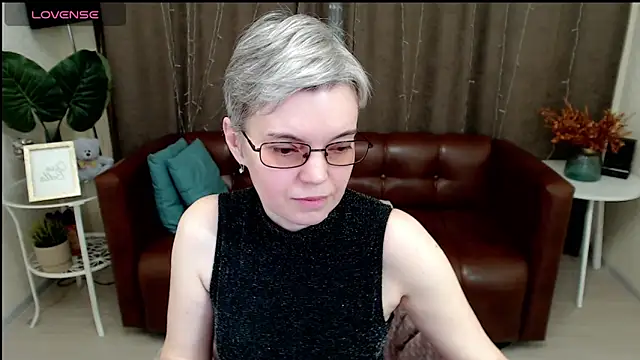 Cutie Erikaa1 online show from January 2025 02:43:02 AM