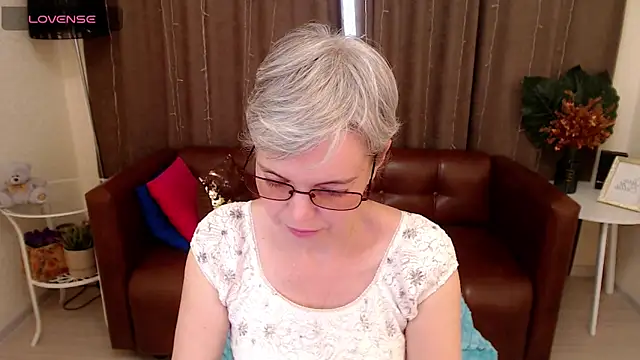 Cutie Erikaa1 online show from March 2025 08:45:01 AM