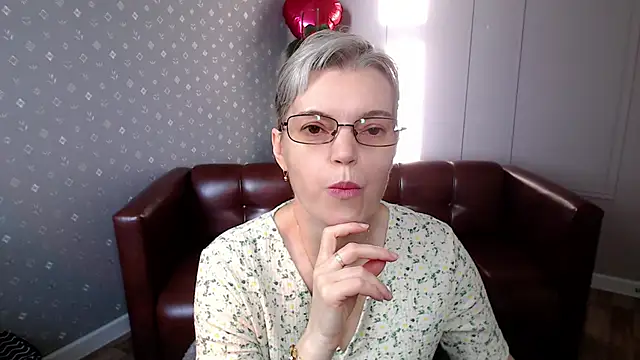 Snapshot of Cutie_Erikaa1 chatting on April 2026 02:14:02 AM Cutie Erikaa1 online show from April 2026 02:14:02 AM