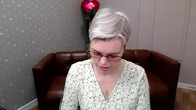 Snapshot of Cutie_Erikaa1 chatting on April 2026 02:20:01 AM Cutie Erikaa1 online show from April 2026 02:20:01 AM