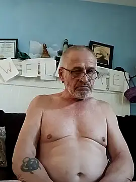 geilerschwanz64 online show from January 2025 09:47:01 AM