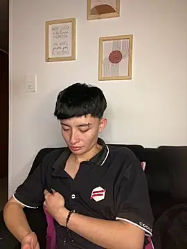 nico 18x online show from March 2025 08:32:01 PM