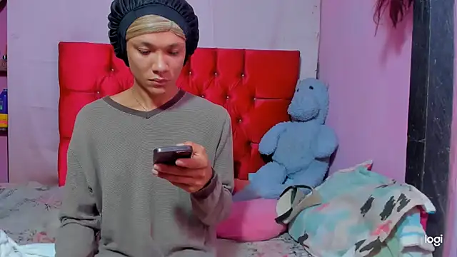 StassieBell online show from April 2026 04:24:01 AM