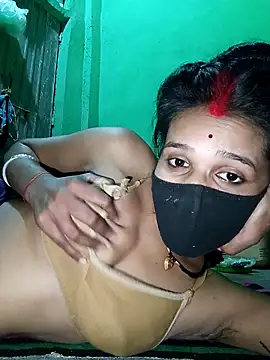 Hoty girl 143 online show from November 2025 02:50:01 PM