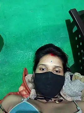 Hoty girl 143 online show from November 2025 12:54:01 AM