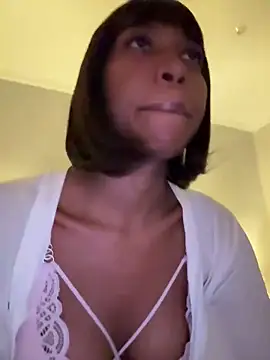 IamCrystal2 online show from January 2025 06:46:01 PM