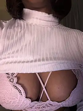 IamCrystal2 online show from January 2025 10:44:02 PM