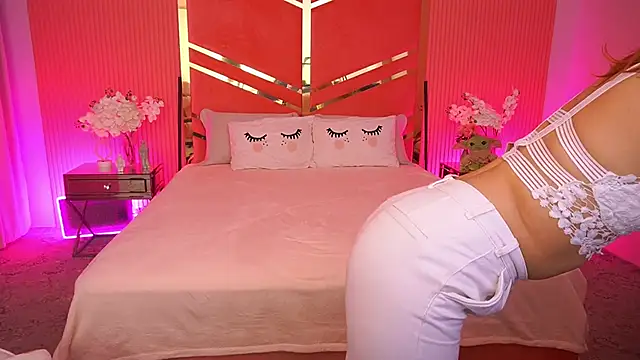 Roxy Rayy online show from December 2025 03:07:02 PM