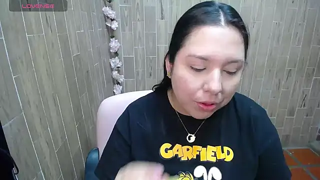 Snapshot of solyeria chatting on September 2025 06:30:02 PM solyeria online show from September 2025 06:30:02 PM