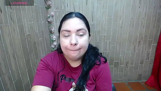 Snapshot of solyeria chatting on October 2025 09:26:02 PM solyeria online show from October 2025 09:26:02 PM