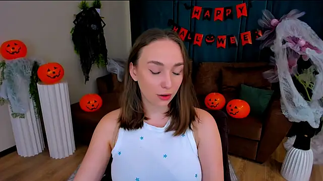 TrueReincarnation online show from October 2025 04:11:01 PM