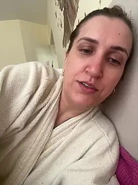 Snapshot of Bia_sexynovaes chatting on June 2026 02:08:02 PM Bia sexynovaes online show from June 2026 02:08:02 PM