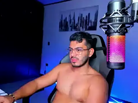 BrunoD31 online show from December 2024 03:00:01 PM