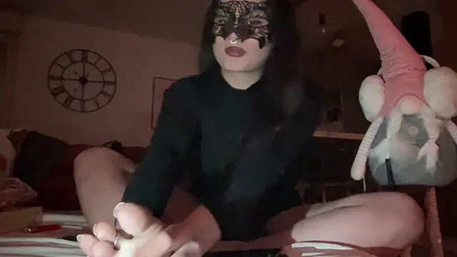 DominaCat75 online show from December 2024 09:45:01 PM