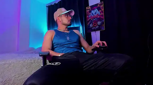 Giomar Reyes online show from January 2025 03:34:01 AM