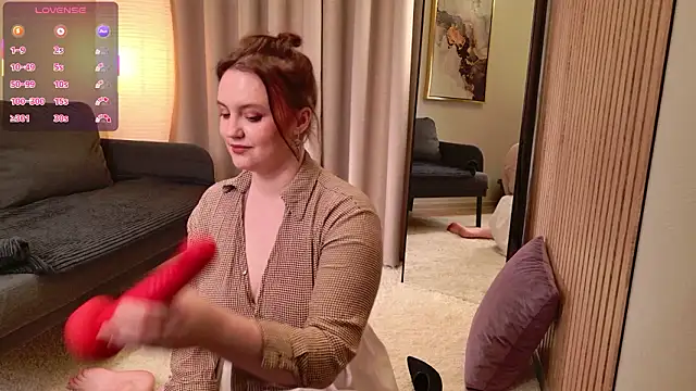 Lella Ryann  online show from February 2026 07:09:02 PM