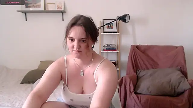 Snapshot of Lella_Ryann_ chatting on July 2026 09:46:01 AM Lella Ryann online show from July 2026 09:46:01 AM
