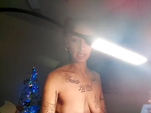 Snapshot of SexiiiMexiii chatting on January 2025 02:57:02 AM SexiiiMexiii online show from January 2025 02:57:02 AM