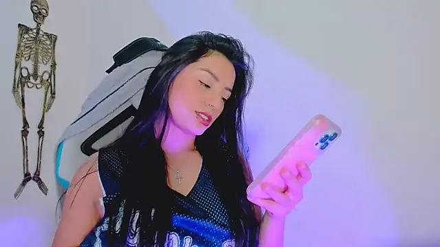 missycanoo online show from October 2025 11:38:01 PM