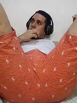 CRISTHIAN GREY01 online show from December 2024 06:55:01 PM