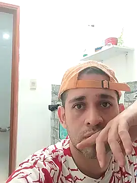 CRISTHIAN GREY01 online show from December 2024 05:21:02 PM