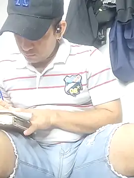 CRISTHIAN GREY01 online show from February 2025 05:01:01 PM