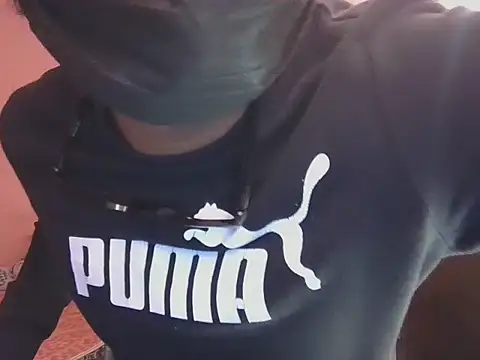 Snapshot of KissesBoyAD chatting on January 2026 05:07:01 PM KissesBoyAD online show from January 2026 05:07:01 PM