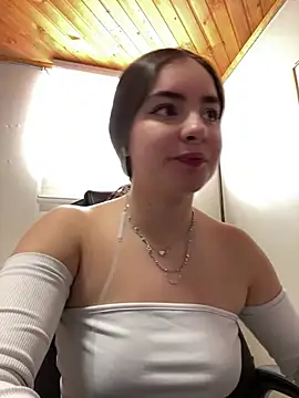 imlindapink online show from March 2025 04:14:01 PM