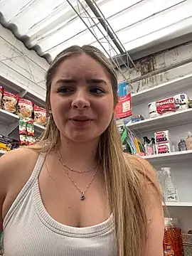 imlindapink online show from January 2026 07:11:01 PM