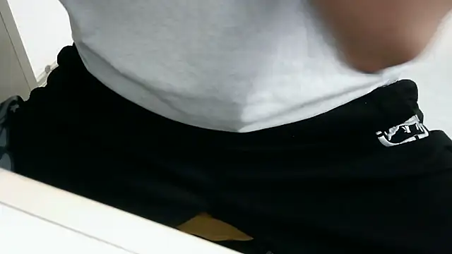 XiaoGuoGuo284512 online show from January 2025 08:43:01 AM