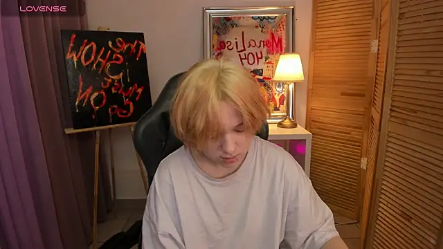 fiamoory online show from January 2025 01:31:02 AM