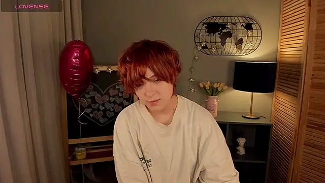 fiamoory online show from February 2025 04:33:01 AM