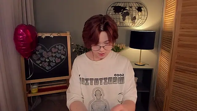 fiamoory online show from February 2025 04:34:01 AM