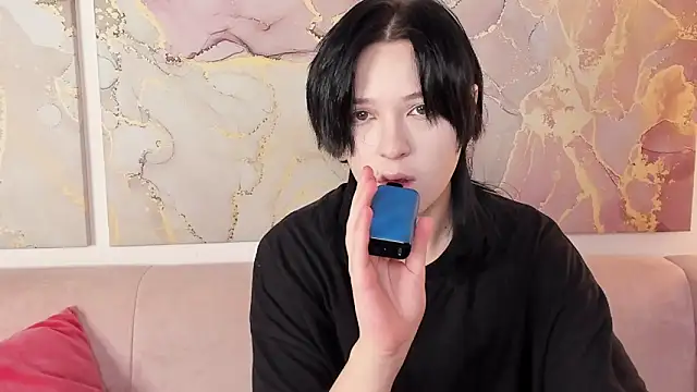 fiamoory online show from September 2025 07:45:02 AM